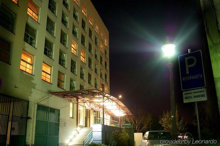 Centre Hotel Kaunas Exterior foto